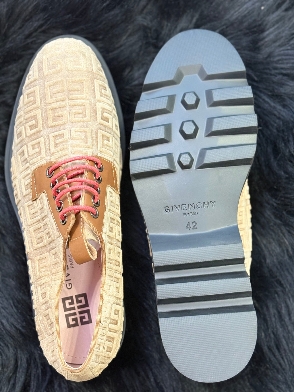 Shoes for men/ Shoes for men / Fendi FF Logo Lug-Sole Loafers